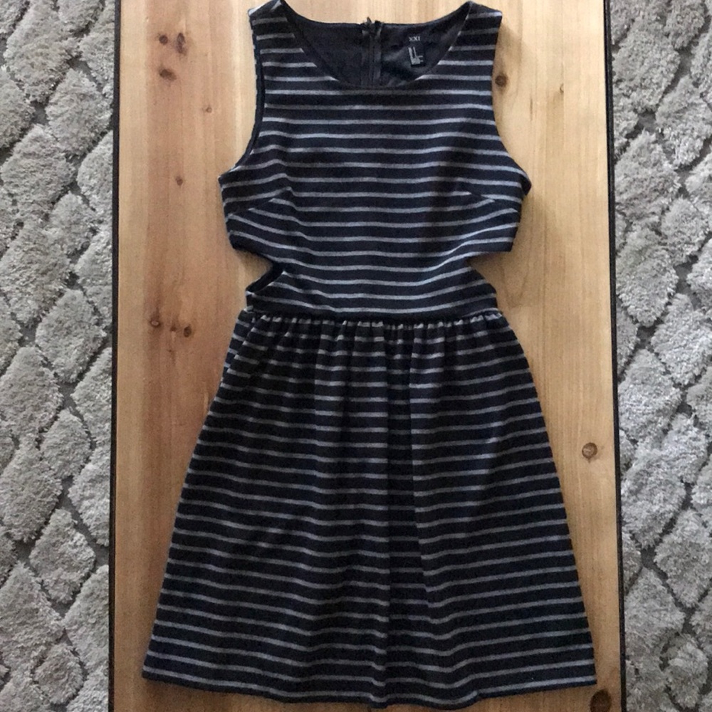 Short dress